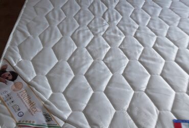 Ensemble matelas (140×190) + sommier à lattes