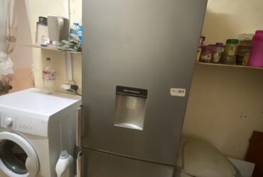 Vends Frigo Marque Hisense