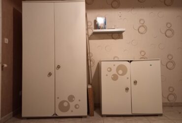 Privé : vends chambre bébé