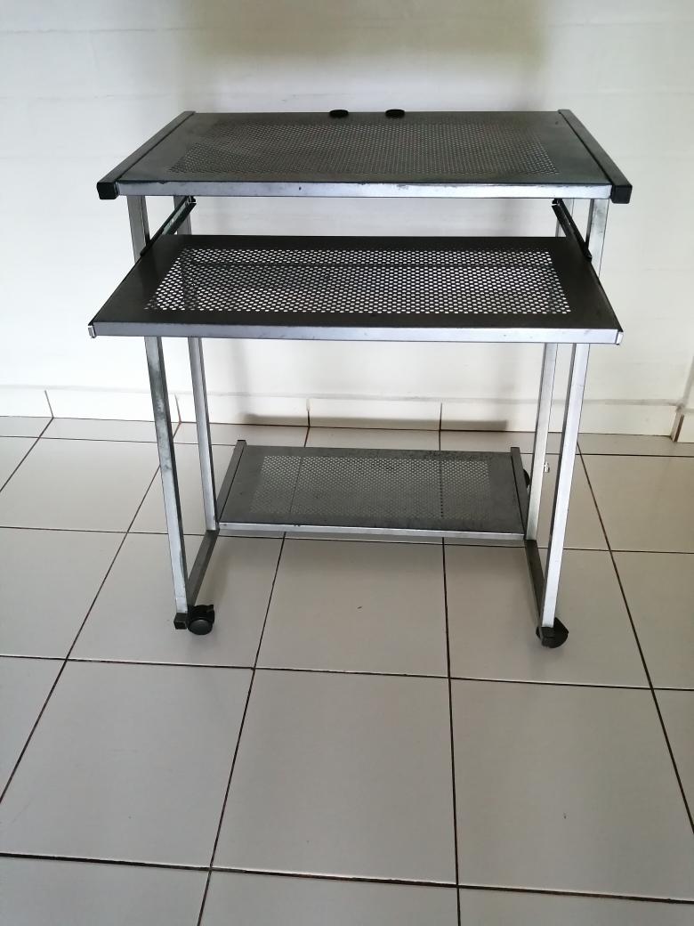 VENTE table ordinateur