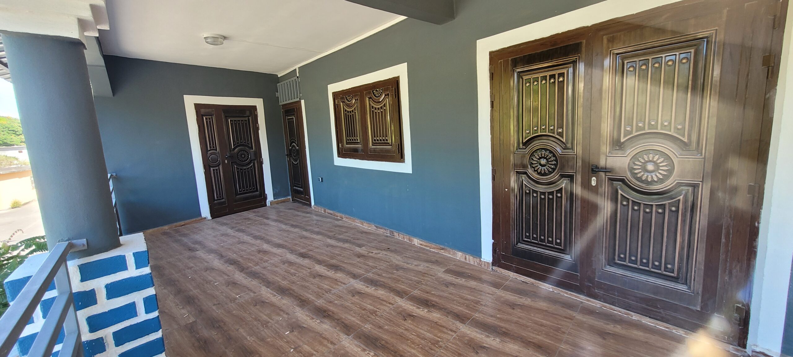LOUE APPARTEMENT T4 A LABATTOIR