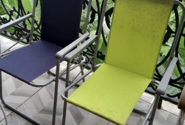 2 chaises pliantes