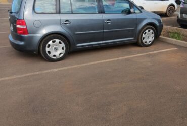 VOLKWAGEN TOURAN 7 PLACES DIESEL