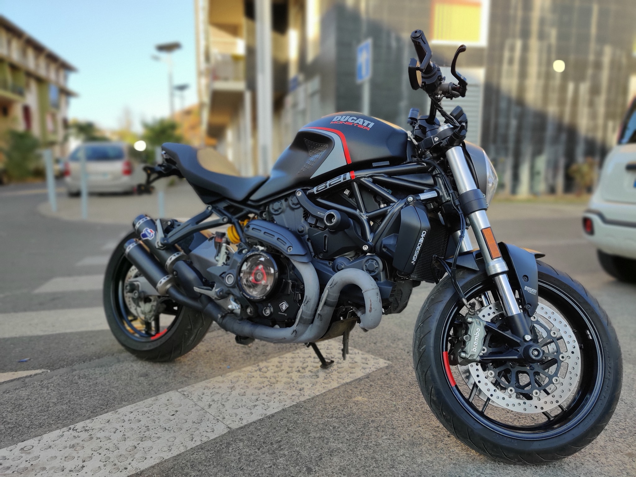 DUCATI MONSTER 821 STEALTH 2019 (A2)